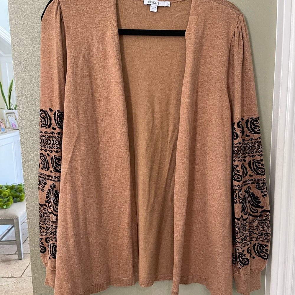 Chico's Tan Sweater with Black Accents